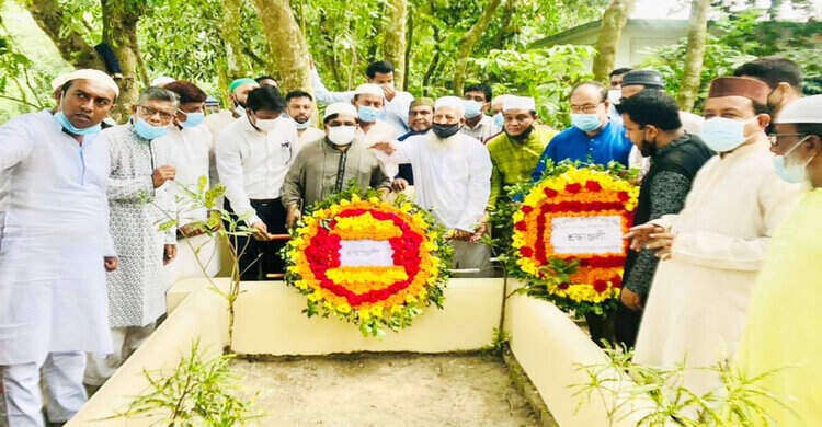 শিবপুরে সাবেক এমপি কিরন খানের ৩৫তম মৃত্যুবার্ষিকী পালন শিবপুরে সাবেক এমপি কিরন খানের ৩৫তম মৃত্যুবার্ষিকী পালন