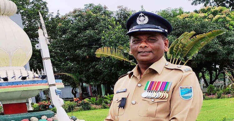 নরসিংদীতে করোনায় পুলিশ কর্মকর্তার মৃত্যু নরসিংদীতে করোনায় পুলিশ কর্মকর্তার মৃত্যু