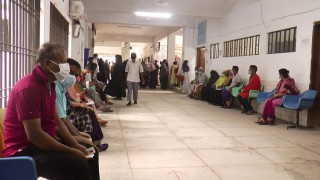 নরসিংদীতে মজুদ শেষ, সাময়িক বন্ধ করোনার টিকাদান