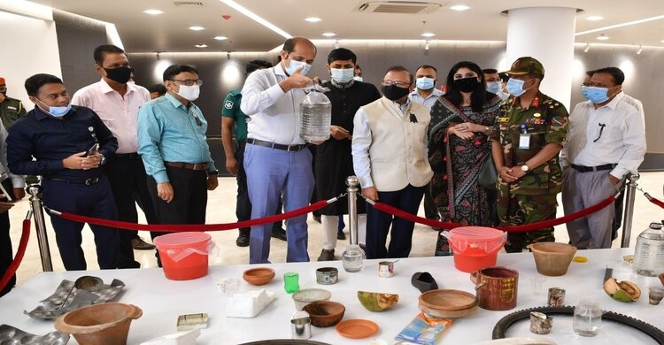 ডেঙ্গু মোকাবেলায় সামাজিক আন্দোলন গড়ে তুলতে হবে: স্থানীয় সরকার মন্ত্রী ডেঙ্গু মোকাবেলায় সামাজিক আন্দোলন গড়ে তুলতে হবে: স্থানীয় সরকার মন্ত্রী