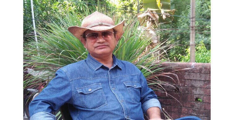 নরসিংদীর বাউল আখড়া বাড়ির সেবায়েত ঝন্টু বাউল আর নেই নরসিংদীর বাউল আখড়া বাড়ির সেবায়েত ঝন্টু বাউল আর নেই