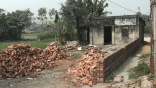 পাঁচদোনায় ভাগিনার বিরুদ্ধে মামার জমি ভাড়া নিয়ে বেদখলের অভিযোগ পাঁচদোনায় ভাগিনার বিরুদ্ধে মামার জমি ভাড়া নিয়ে বেদখলের অভিযোগ