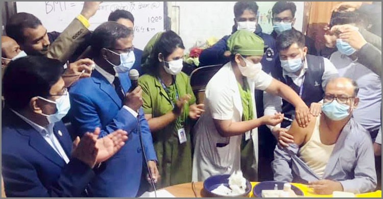 শিবপুরে করোনা টিকাদান কার্যক্রম উদ্বোধন শিবপুরে করোনা টিকাদান কার্যক্রম উদ্বোধন