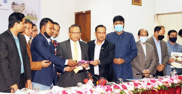 শেখ হাসিনার স্বপ্ন অনুযায়ী ঢাকা শহর গড়ে উঠবে: এলজিআরডি মন্ত্রী শেখ হাসিনার স্বপ্ন অনুযায়ী ঢাকা শহর গড়ে উঠবে: এলজিআরডি মন্ত্রী