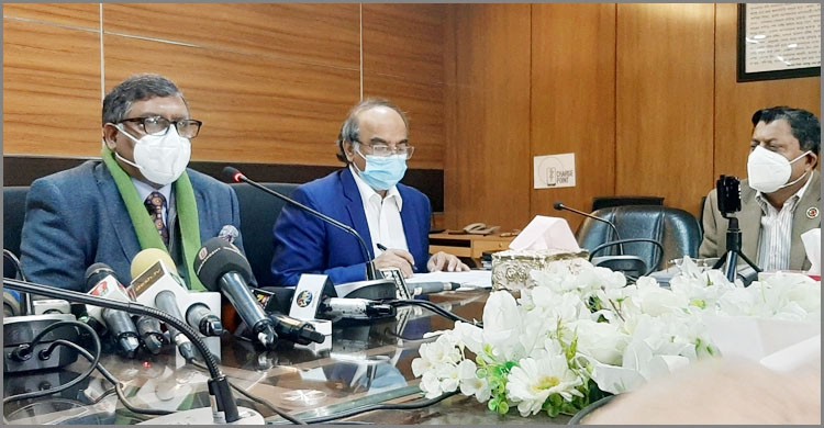 বেসরকারি পর্যায়ে করোনা ভ্যাকসিন আমদানিতে নীতিমালা হচ্ছে: স্বাস্থ্যমন্ত্রী জাহিদ মালেক বেসরকারি পর্যায়ে করোনা ভ্যাকসিন আমদানিতে নীতিমালা হচ্ছে: স্বাস্থ্যমন্ত্রী জাহিদ মালেক