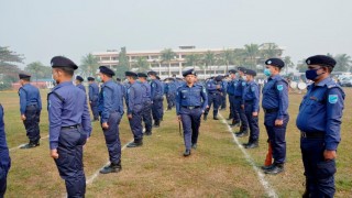 নরসিংদী পুলিশ লাইনসে মাস্টার প্যারেড ও মাসিক কল্যাণ সভা অনুষ্ঠিত 