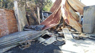 রায়পুরায় আগুনে পুড়লো ১২ দোকান  ও এক বসত ঘর