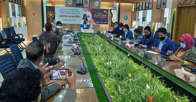নরসিংদী জেলার ২২১ গৃহহীন পরিবারে পাকা ঘর হস্তান্তর শনিবার নরসিংদী জেলার ২২১ গৃহহীন পরিবারে পাকা ঘর হস্তান্তর শনিবার