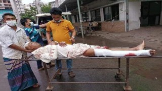 শিবপুরে জমি সংক্রান্ত বিরোধের জেরে ব্যবসায়ীকে কুপিয়ে আহত