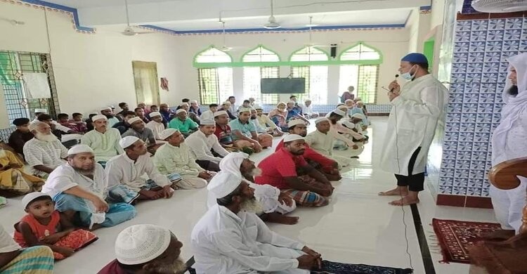 নরসিংদীতে করোনা মোকাবেলায় মসজিদভিত্তিক সচেতনতামূলক প্রচারে পুলিশ নরসিংদীতে করোনা মোকাবেলায় মসজিদভিত্তিক সচেতনতামূলক প্রচারে পুলিশ