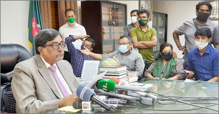 এনআইডি স্থানান্তরের নির্দেশ নির্বাচন কমিশনের অঙ্গচ্ছেদের নামান্তর: মাহবুব তালুকদার এনআইডি স্থানান্তরের নির্দেশ নির্বাচন কমিশনের অঙ্গচ্ছেদের নামান্তর: মাহবুব তালুকদার
