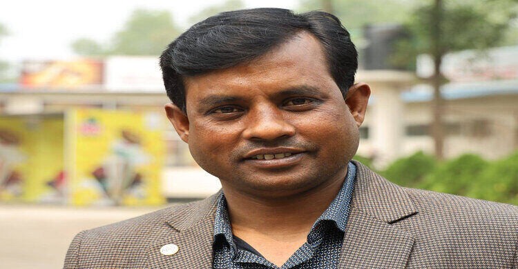 নরসিংদীতে কিশোরী আত্মহত্যার প্ররোচনায় ব্যবসায়ী রিমান্ডে নরসিংদীতে কিশোরী আত্মহত্যার প্ররোচনায় ব্যবসায়ী রিমান্ডে