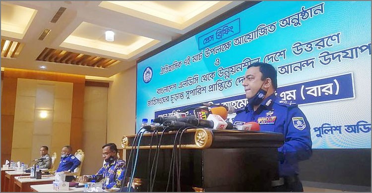 দেশের ৬৬০ থানায় একযোগে ৭ মার্চ উদযাপন করবে পুলিশ: আইজিপি দেশের ৬৬০ থানায় একযোগে ৭ মার্চ উদযাপন করবে পুলিশ: আইজিপি
