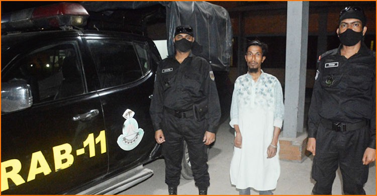 নারায়ণগঞ্জে ফুটপাতে চাঁদাবাজি: গ্রেফতার-১ নারায়ণগঞ্জে ফুটপাতে চাঁদাবাজি: গ্রেফতার-১