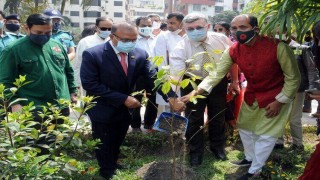 ছাদ বাগান করলেই দশ শতাংশ হোল্ডিং ট্যাক্স মওকুফ: এলজিআরডি মন্ত্রী ছাদ বাগান করলেই দশ শতাংশ হোল্ডিং ট্যাক্স মওকুফ: এলজিআরডি মন্ত্রী