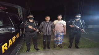 নরসিংদীতে ৫৮ ক্যান বিয়ারসহ দুইজন আটক