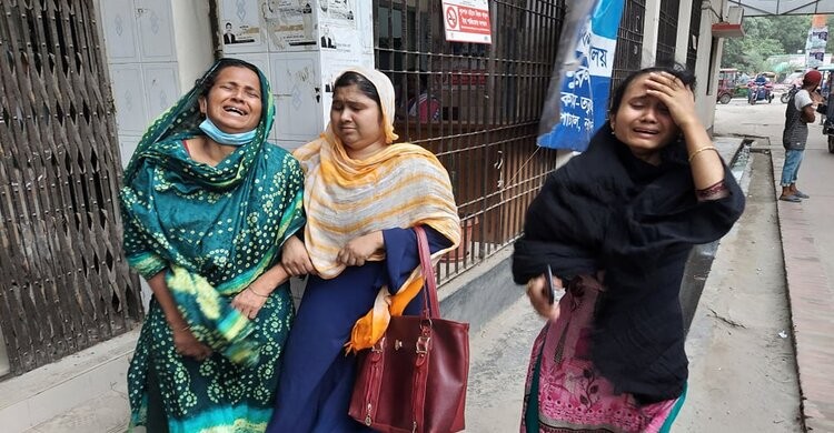 নরসিংদী সদর হাসপাতাল থেকে নবজাতক চুরি নরসিংদী সদর হাসপাতাল থেকে নবজাতক চুরি