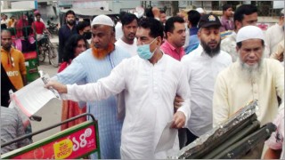 তেল গ্যাসের মূল্য বৃদ্ধির প্রতিবাদে নরসিংদীতে বিএনপির লিফলেট বিতরণ