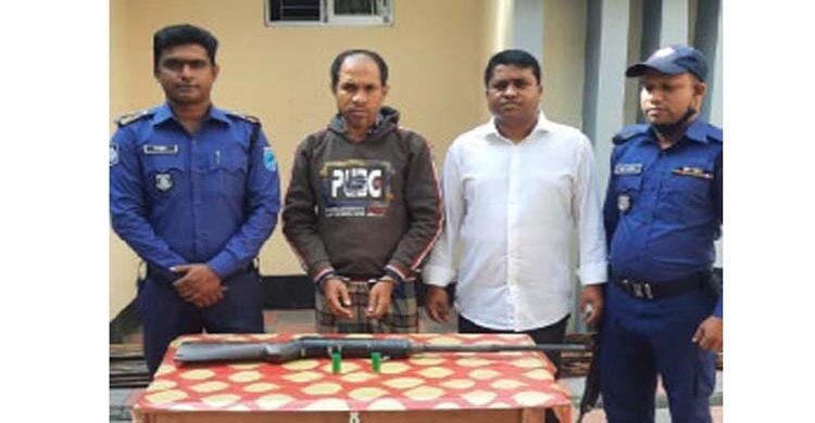 আলোকবালীতে নির্বাচনী সহিংসতায় ব্যবহৃত বন্দুক ও গুলি উদ্ধার আলোকবালীতে নির্বাচনী সহিংসতায় ব্যবহৃত বন্দুক ও গুলি উদ্ধার