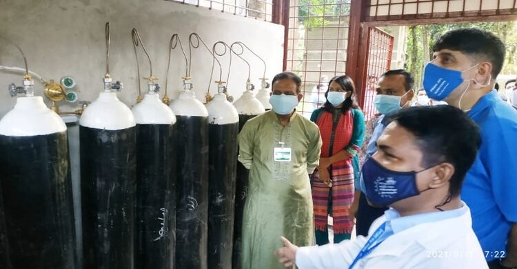 পলাশে ম্যানিফোল্ড সেন্ট্রাল অক্সিজেন সিস্টেমের শুভ উদ্বোধন পলাশে ম্যানিফোল্ড সেন্ট্রাল অক্সিজেন সিস্টেমের শুভ উদ্বোধন