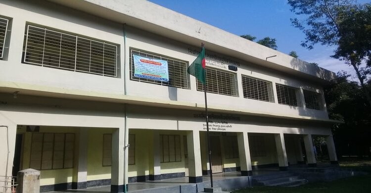 শিবপুরে প্রাথমিক বিদ্যালয়ের প্রধান শিক্ষকের বিরুদ্ধে অনিয়মের অভিযোগ শিবপুরে প্রাথমিক বিদ্যালয়ের প্রধান শিক্ষকের বিরুদ্ধে অনিয়মের অভিযোগ