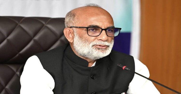 কৃষির উৎপাদন এমন পর্যায়ে নিতে হবে যাতে বিদেশ নির্ভর হতে না হয়: মৎস্য ও প্রাণিসম্পদ মন্ত্রী কৃষির উৎপাদন এমন পর্যায়ে নিতে হবে যাতে বিদেশ নির্ভর হতে না হয়: মৎস্য ও প্রাণিসম্পদ মন্ত্রী