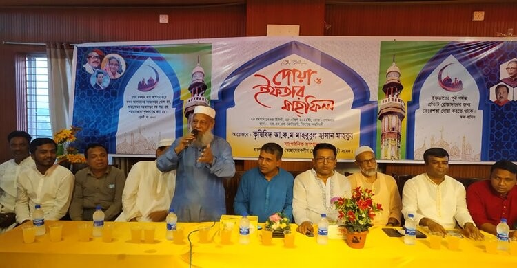 শিবপুরে স্বেচ্ছাসেবক লীগ নেতার উদ্যোগে ইফতার ও দোয়া শিবপুরে স্বেচ্ছাসেবক লীগ নেতার উদ্যোগে ইফতার ও দোয়া