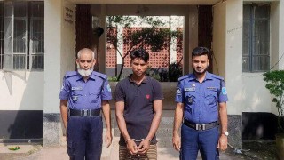 পলাশে ঘুমন্ত নারীর ওপর এসিড নিক্ষেপ, অভিযুক্ত গ্রেপ্তার