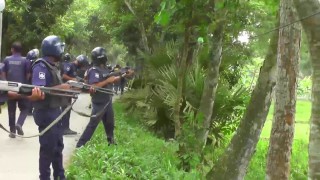 মনোহরদীতে পুলিশের সঙ্গে বিএনপির সংঘর্ষ, রাবার বুলেট নিক্ষেপ, পুলিশসহ আহত ২৭