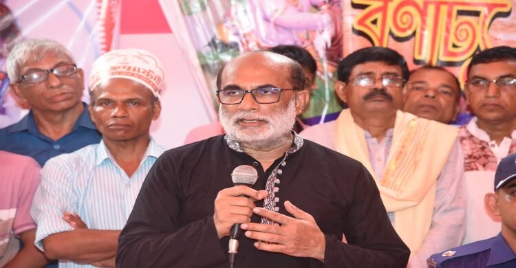 শেখ হাসিনা সব ধর্মাবলম্বীদের নিরাপদ আশ্রয়: শ ম রেজাউল করিম শেখ হাসিনা সব ধর্মাবলম্বীদের নিরাপদ আশ্রয়: শ ম রেজাউল করিম