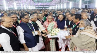 আওয়ামী লীগের কেন্দ্রীয় কমিটিতে পদ পেলেন যারা