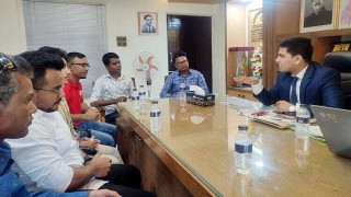 পলাশে সাংবাদিকদের সাথে নবাগত ইউএনও’র মতবিনিময়