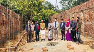 শিবপুরে ভূমিহীন ও গৃহহীনদের ঘর নির্মাণ কাজ পরিদর্শন