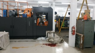 ঘোড়াশালে বোতল তৈরির কারখানায় দুর্ঘটনায় কর্মকর্তা নিহত