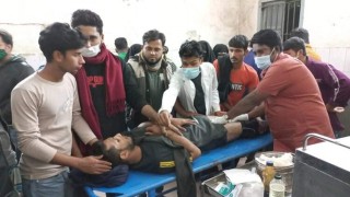 মাধবদীতে দুই পক্ষের সংঘর্ষে আহত ৫ মাধবদীতে দুই পক্ষের সংঘর্ষে আহত ৫