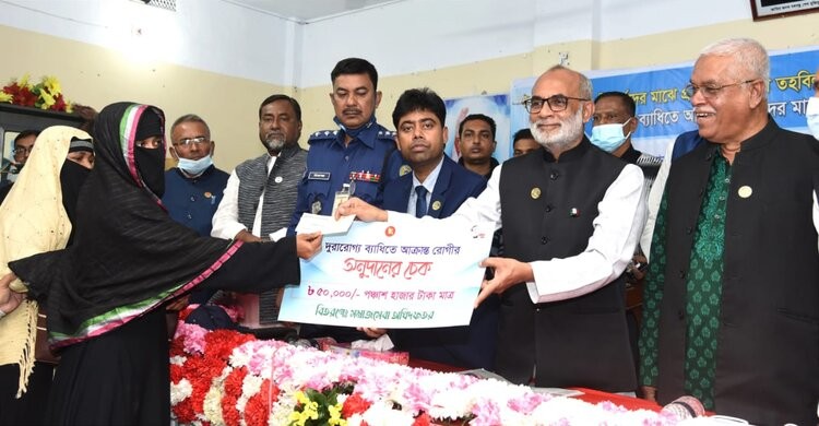 শেখ হাসিনা দেশের প্রান্তিক অঞ্চলের উন্নয়ন নিশ্চিত করতে কাজ করে যাচ্ছেন: মৎস্য ও প্রাণিসম্পদ মন্ত্রী শেখ হাসিনা দেশের প্রান্তিক অঞ্চলের উন্নয়ন নিশ্চিত করতে কাজ করে যাচ্ছেন: মৎস্য ও প্রাণিসম্পদ মন্ত্রী