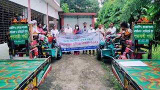পলাশে ভর্তুকিতে কৃষি যন্ত্রপাতি বিতরণ