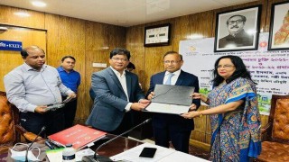 শুদ্ধাচার পুরস্কার পেলেন স্থানীয় সরকার বিভাগের চার কর্মচারী শুদ্ধাচার পুরস্কার পেলেন স্থানীয় সরকার বিভাগের চার কর্মচারী