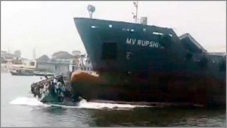 নারায়ণগঞ্জে শীতলক্ষ্যায় লঞ্চডুবি : এক যাত্রীর লাশ উদ্ধার