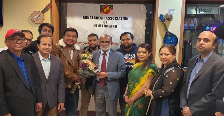 প্রবাসে দেশের বিরুদ্ধে অপপ্রচারকারীদের উপযুক্ত জবাব দিতে হবে: শ ম রেজাউল করিম প্রবাসে দেশের বিরুদ্ধে অপপ্রচারকারীদের উপযুক্ত জবাব দিতে হবে: শ ম রেজাউল করিম
