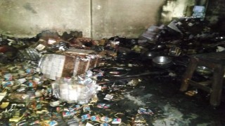 নরসিংদীতে টোব্যাকো ডিলারের গোডাউনে আগুনে কোটি টাকার ক্ষয়ক্ষতি