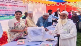 শিবপুরের চক্রধায় বিনামূল্যে সার ও বীজ বিতরণ