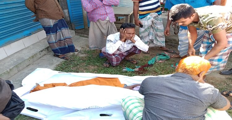 শিবপুরে মহাসড়ক পার হওয়ার সময় বাসচাপায় বৃদ্ধ নিহত শিবপুরে মহাসড়ক পার হওয়ার সময় বাসচাপায় বৃদ্ধ নিহত