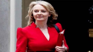 ব্রিটিশ প্রধানমন্ত্রীর পদত্যাগ