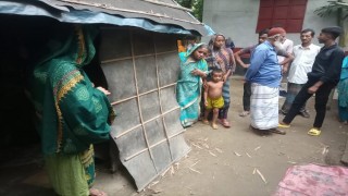 রায়পুরায় স্বামীর ঘর ছেড়ে বিয়ের দাবিতে প্রেমিকের বাড়িতে প্রেমিকা