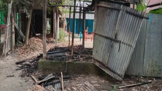 শিবপুরে কু-প্রস্তাবে রাজি না হওয়ায় বাড়িতে অগ্নিসংযোগের অভিযোগ