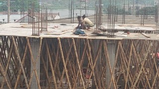 নরসিংদীতে বিদ্যুৎস্পর্শে গুরুতর আহত ৪ নির্মাণ শ্রমিক