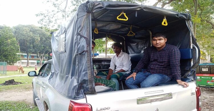 রায়পুরায় গাঁজা সেবনের দায়ে ৩ জনকে কারাদণ্ড রায়পুরায় গাঁজা সেবনের দায়ে ৩ জনকে কারাদণ্ড