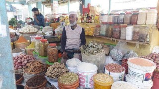 নরসিংদীর বাজারে বাড়ছে মসলার দাম