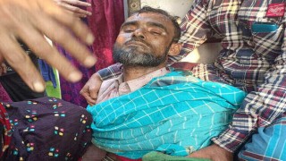 রায়পুরায় একজনের হাতের কব্জি কেটে ফেলার অভিযোগ প্রতিপক্ষের বিরুদ্ধে